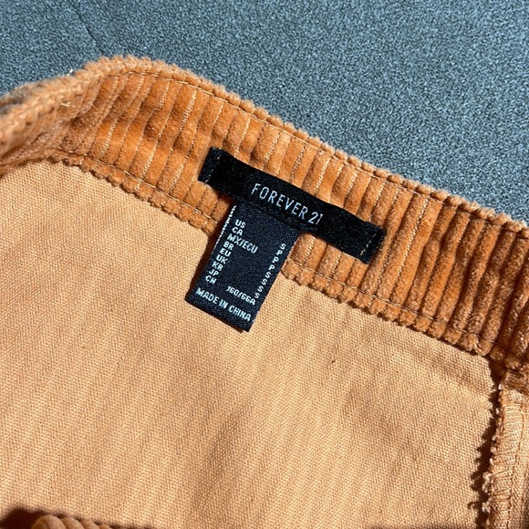 🥰🥰Forever 21 Front Buttons Corduroy Skirt🥰🥰 - Picture 4 of 6